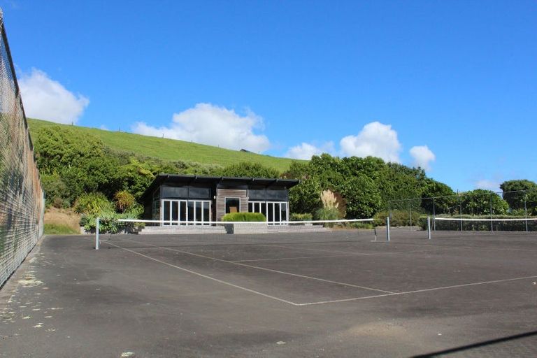 Photo of property in 29 Washer Road, Omata, New Plymouth, 4374