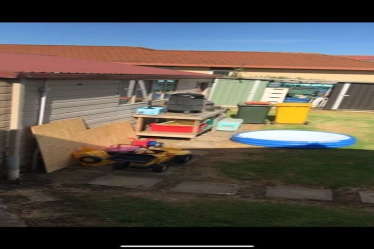 Photo of property in 8 Antalya Place, Manurewa, Auckland, 2102