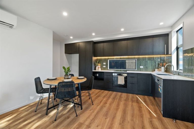 Photo of property in 3/90 Innes Road, St Albans, Christchurch, 8052