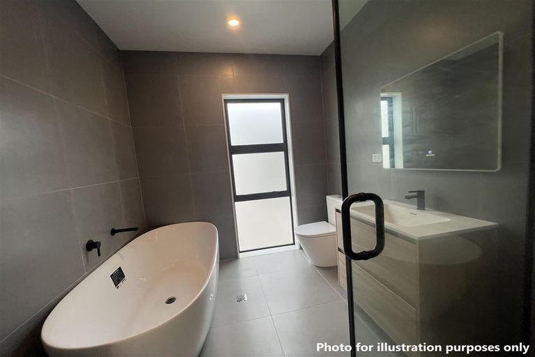 Photo of property in 31 Coast Garden Drive, Hobsonville, Auckland, 0616