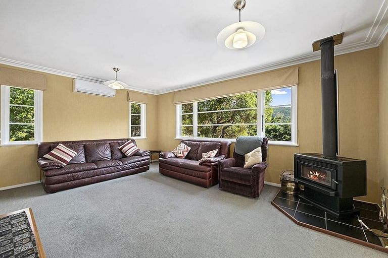 Photo of property in 13 Field Street, Silverstream, Upper Hutt, 5019