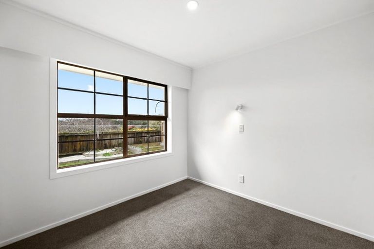 Photo of property in 14a Wilfred Street, St Andrews, Hamilton, 3200