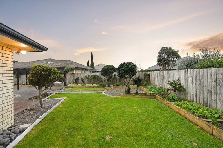 Photo of property in 19 Palliser Drive, Huntington, Hamilton, 3210