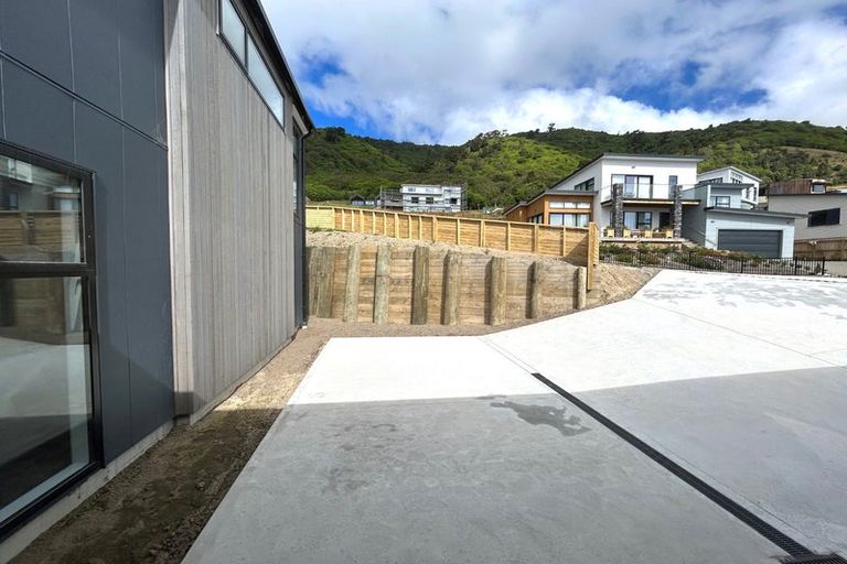 Photo of property in 96 Kotare Street, Waikanae, 5036
