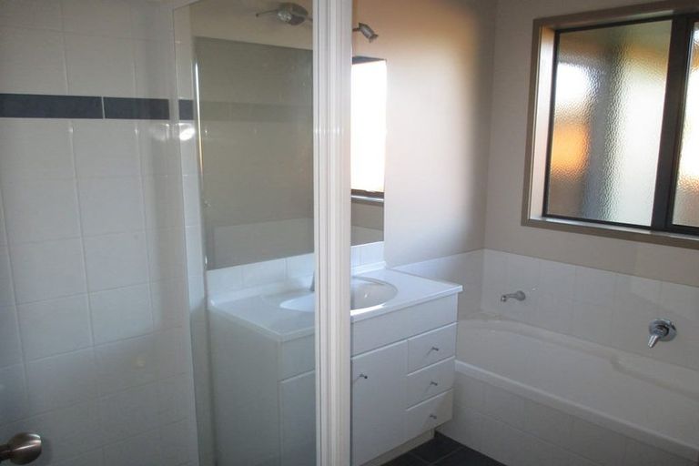 Photo of property in 23 Wentworth Drive, Rototuna North, Hamilton, 3210