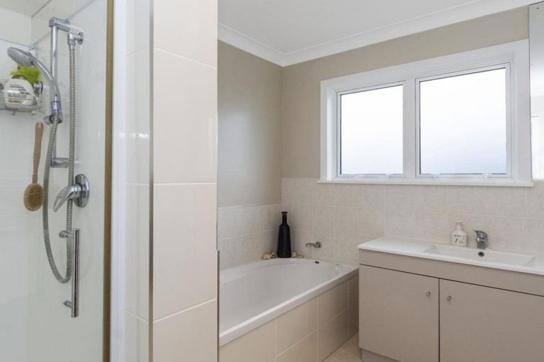 Photo of property in 11 Tarata Street, Matua, Tauranga, 3110