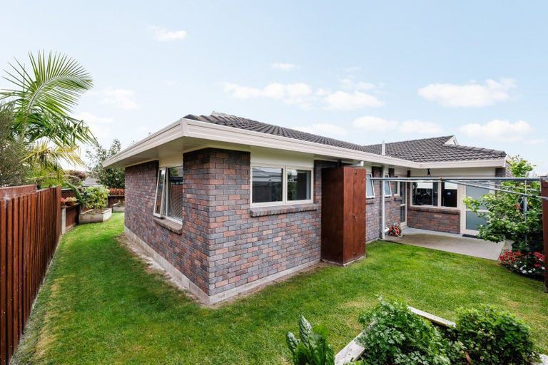 Photo of property in 3 Dallinger Street, St Andrews, Hamilton, 3200