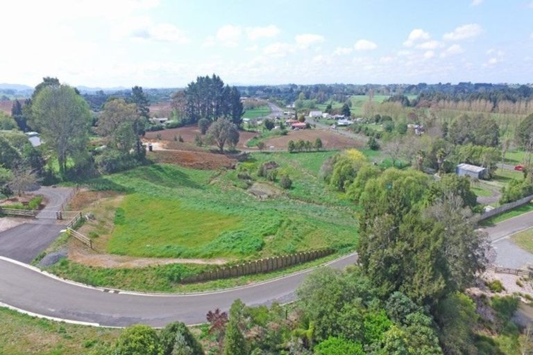 Photo of property in 18 Glenwood Grove, Whatawhata, Hamilton, 3285