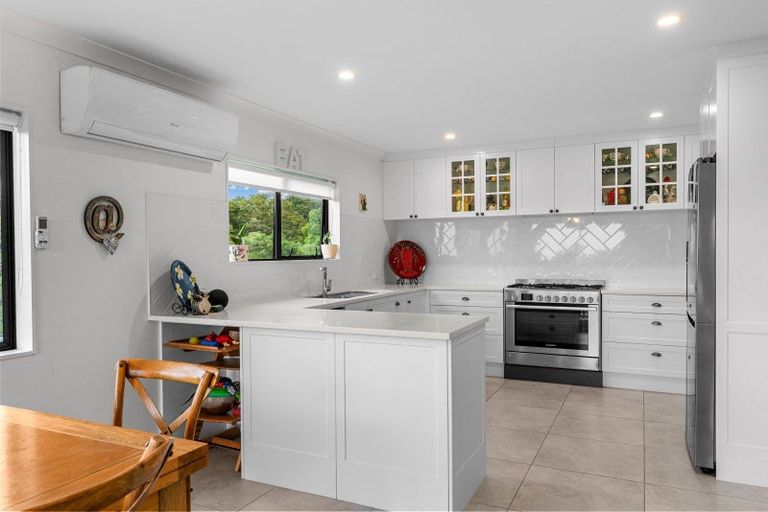 Photo of property in 878 Waipu Caves Road, Waipu, 0582