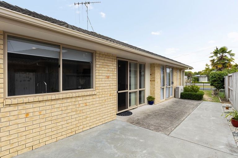Photo of property in 81 Mount View Road, Melville, Hamilton, 3206