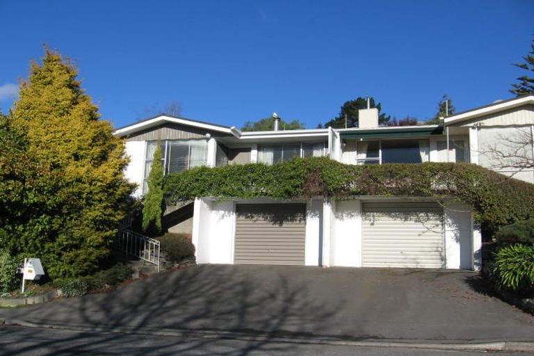 Photo of property in 1/9 Gunns Crescent, Cashmere, Christchurch, 8022