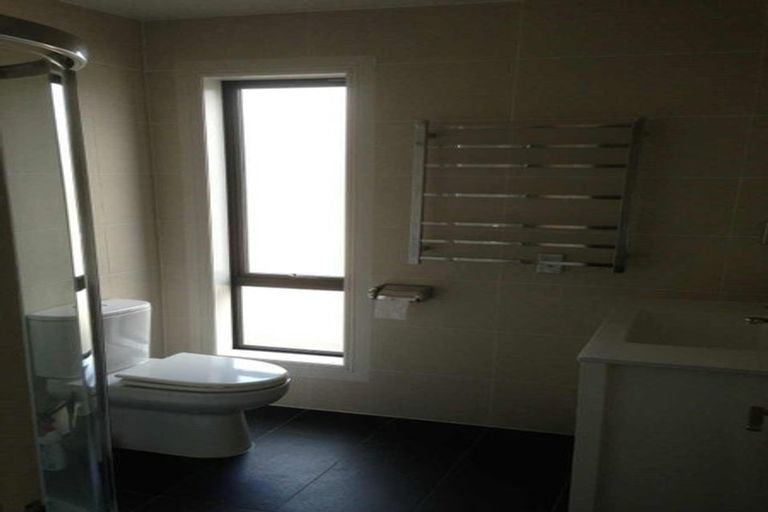 Photo of property in 98 Lonely Track Road, Redvale, Auckland, 0632