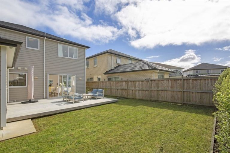 Photo of property in 3 Ballykerrigan Road, Flat Bush, Auckland, 2019