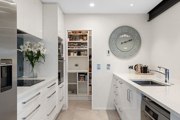 Photo of property in 21 Matai Street East, Riccarton, Christchurch, 8011