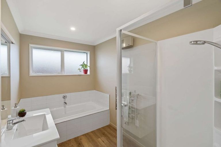 Photo of property in 29 Lewis Crescent, Rolleston, 7614