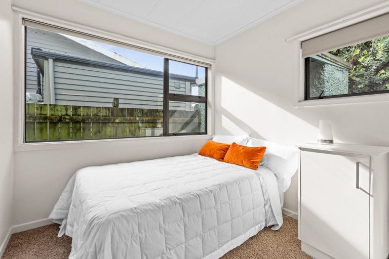 Photo of property in 4 Pukeko Place, Westshore, Napier, 4110