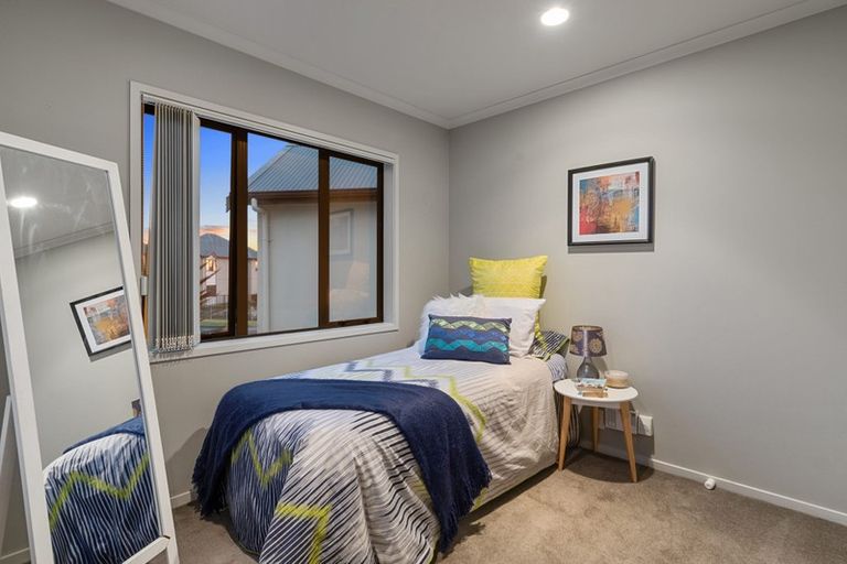 Photo of property in 41 Sonoma Crescent, Oteha, Auckland, 0632