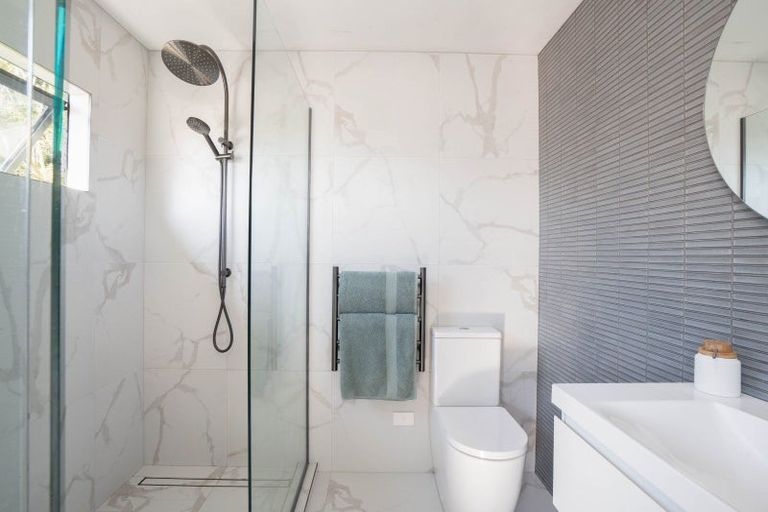 Photo of property in 108 Acacia Heights Drive, Acacia Bay, Taupo, 3385