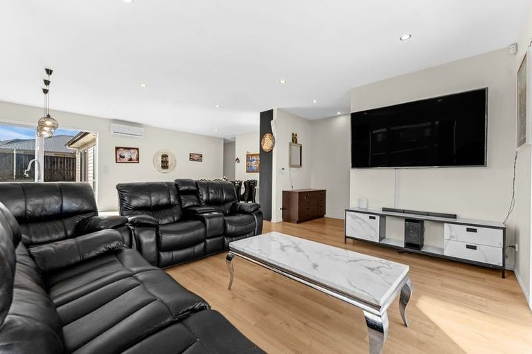 Photo of property in 18 Calder Crescent, Pokeno, 2402