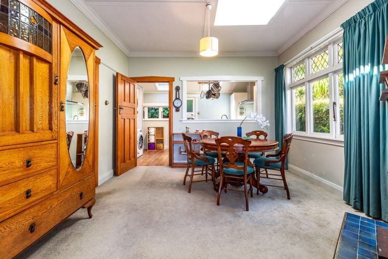 Photo of property in 42 Pembroke Road, Northland, Wellington, 6012