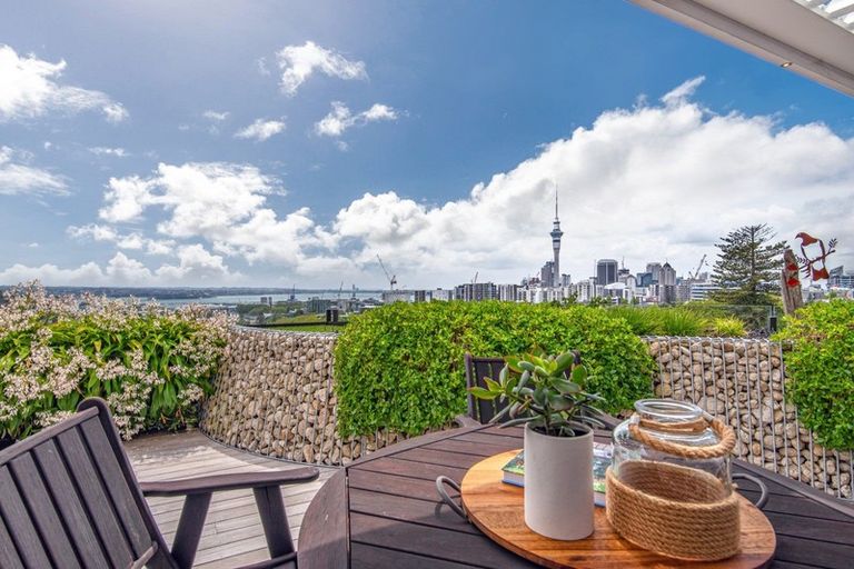 Photo of property in 701/8 Hereford Street, Freemans Bay, Auckland, 1011