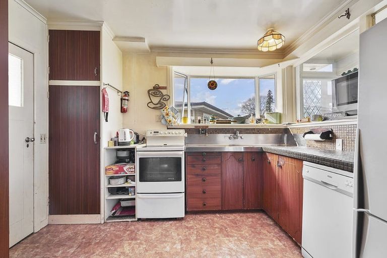 Photo of property in 82 Grandview Road, Nawton, Hamilton, 3200