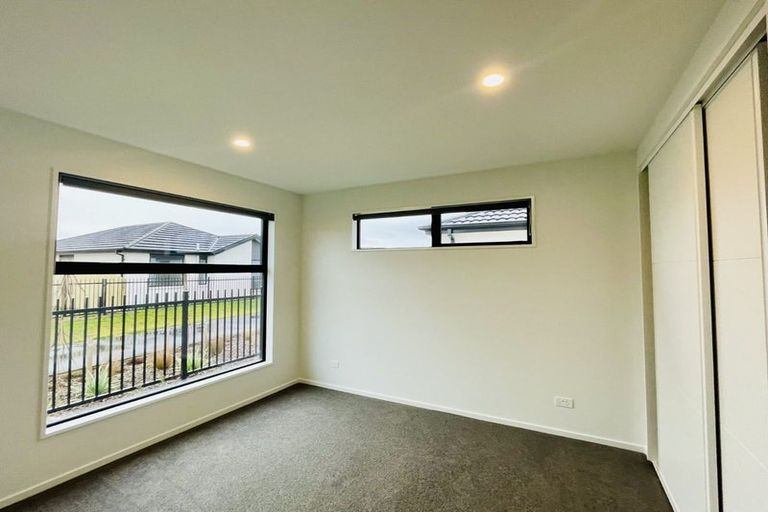 Photo of property in 9 Oakvale Lane, Halswell, Christchurch, 8025