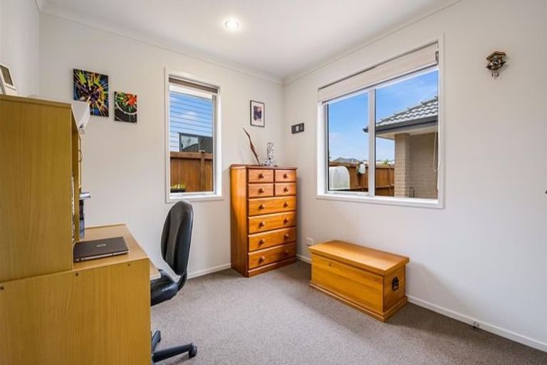 Photo of property in 39 Ridgedale Road, Silverdale, 0932