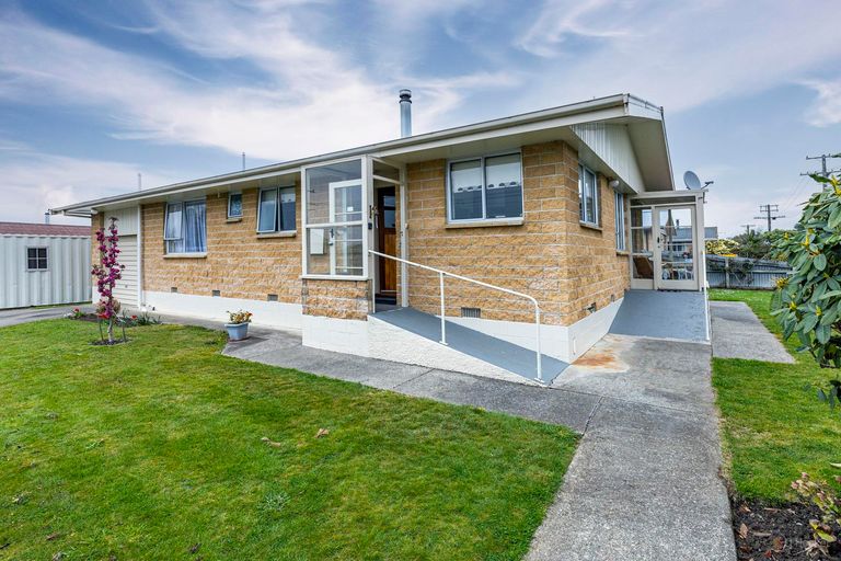 Photo of property in 5 Goldsmith Street, Waimate, 7924
