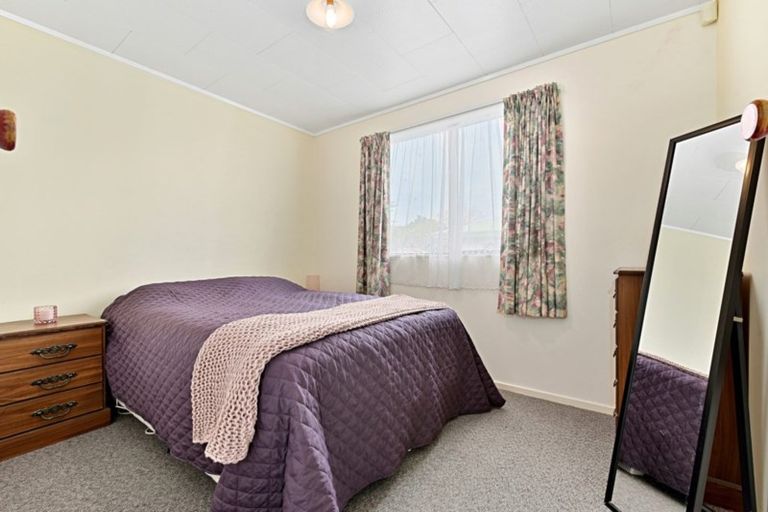 Photo of property in 3/35 Waterview Road West, Takanini, 2112