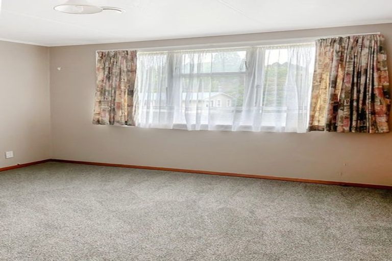 Photo of property in 8 Kingfisher Place, Taihape, 4720