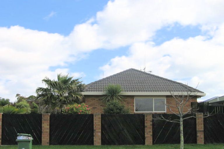 Photo of property in 135 Blake Boulevard, Papamoa Beach, Papamoa, 3118