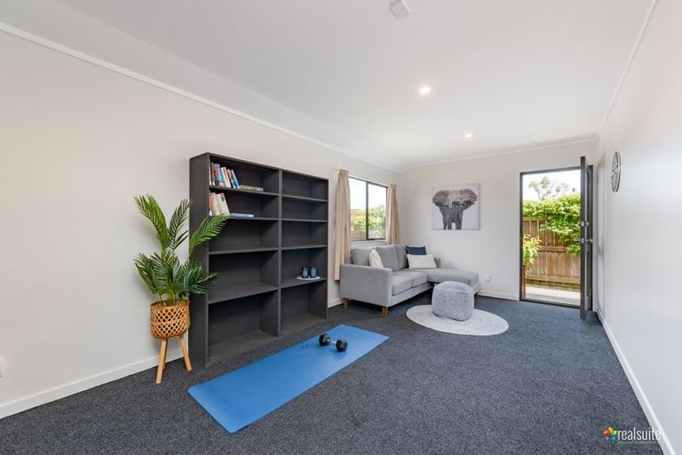 Photo of property in 1/66 Queens Grove, Hutt Central, Lower Hutt, 5010