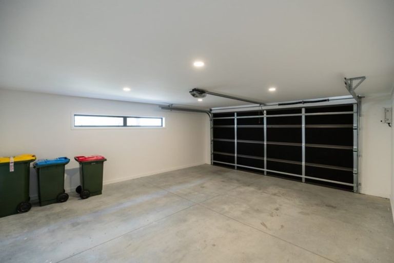 Photo of property in 1a Rannoch Drive, Jacks Point, Queenstown, 9371