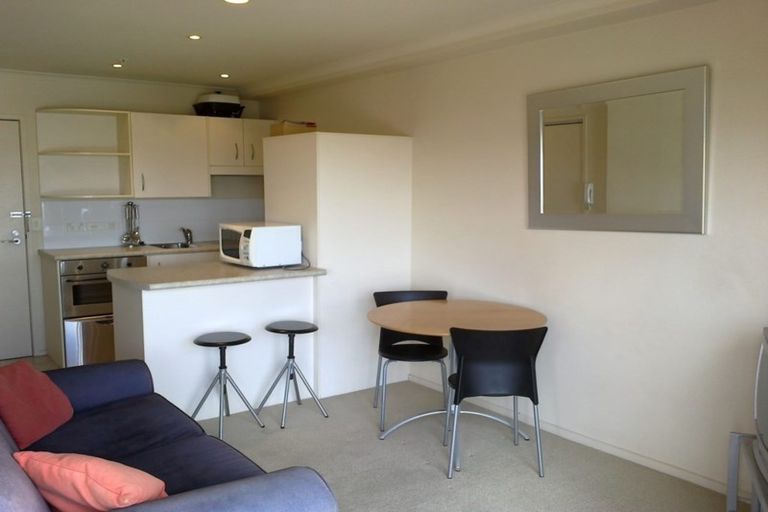 Photo of property in The Rennaissance, 11i/18 Ronwood Avenue, Manukau, Auckland, 2104