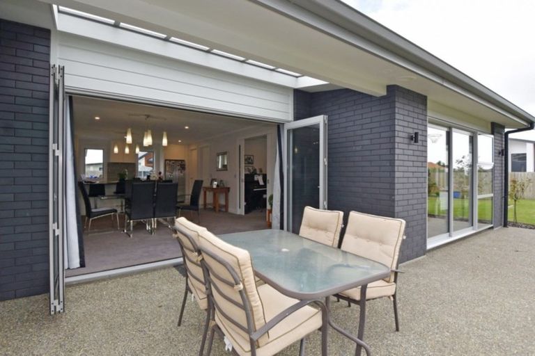 Photo of property in 50 Northside Drive, Waikiwi, Invercargill, 9810