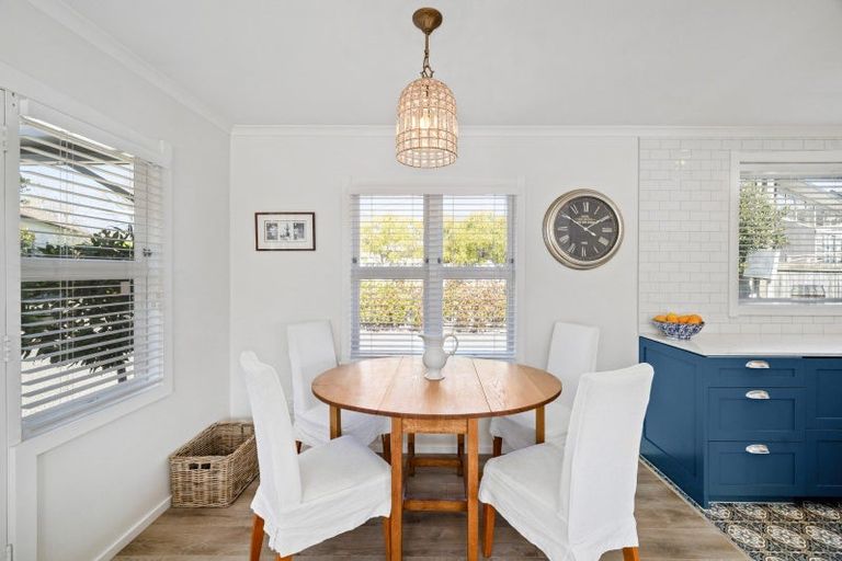 Photo of property in 1/31a Campbell Street, Havelock North, 4130