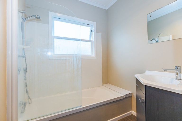 Photo of property in 68 Purnell Street, College Estate, Whanganui, 4500