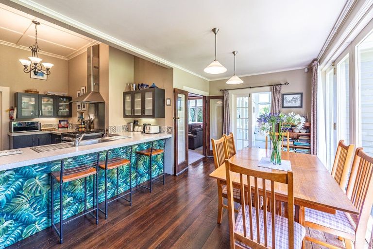 Photo of property in 29 Mount View Road, Bastia Hill, Whanganui, 4500