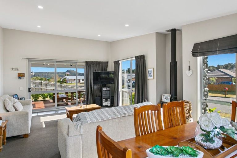 Photo of property in 63 Parekaawa Drive, Motuoapa, Turangi, 3382