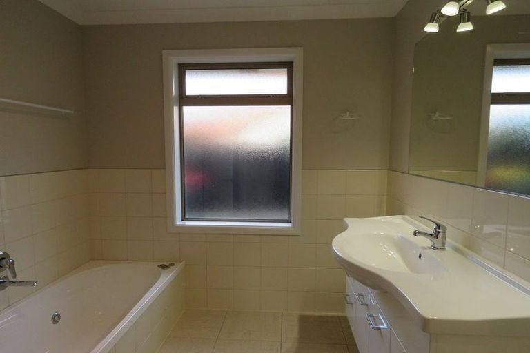 Photo of property in 59 Eaglesome Avenue, Aidanfield, Christchurch, 8025