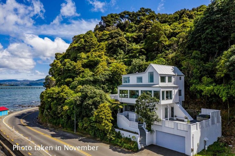 Photo of property in 202 Marine Drive, Lowry Bay, Lower Hutt, 5013