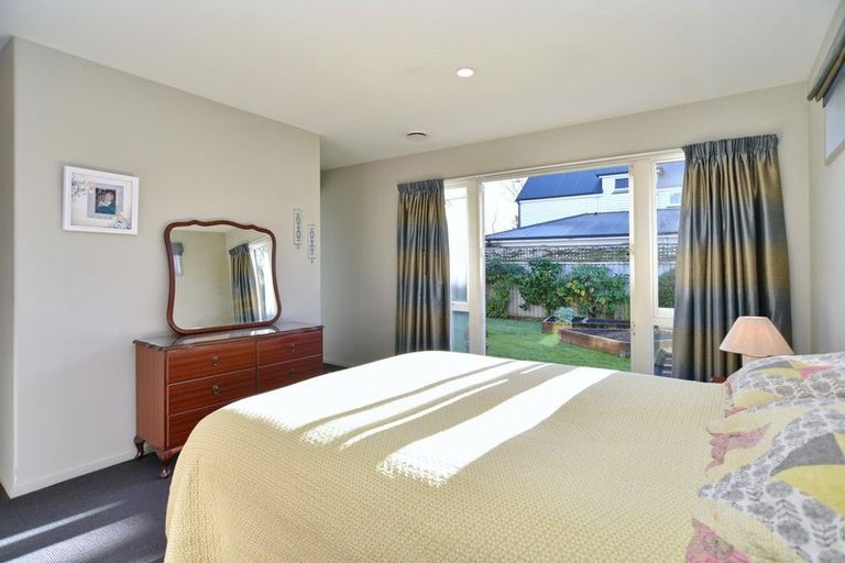 Photo of property in 36 Withells Road, Avonhead, Christchurch, 8042