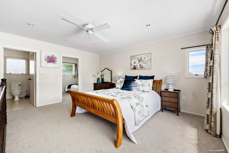 Photo of property in 23a Reeves Road, Pakuranga, Auckland, 2010