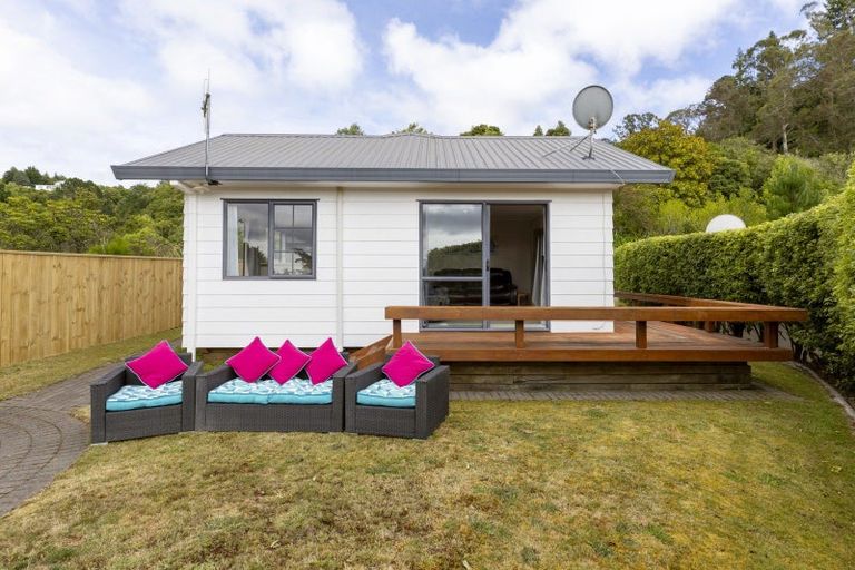 Photo of property in 2/19 Brunette Drive, Acacia Bay, Taupo, 3330