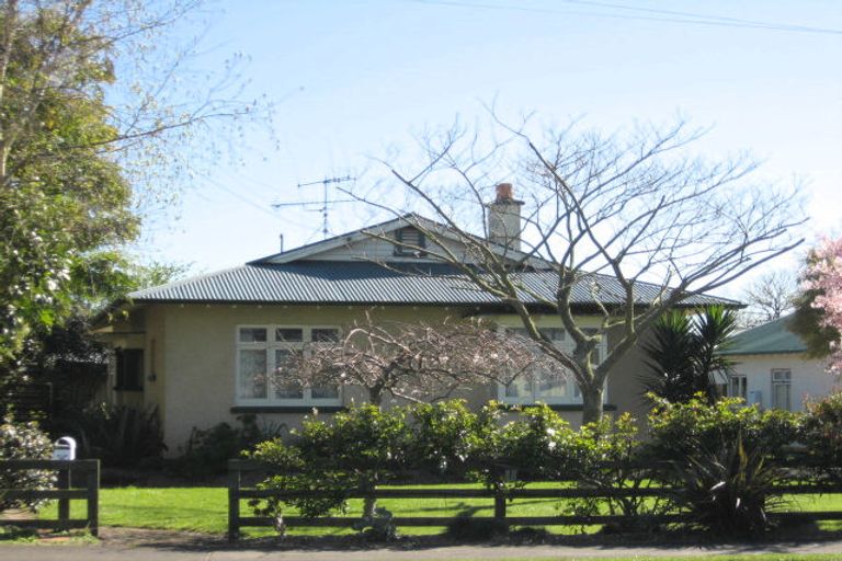 Photo of property in 11 Kimihia Road, Huntly, 3700