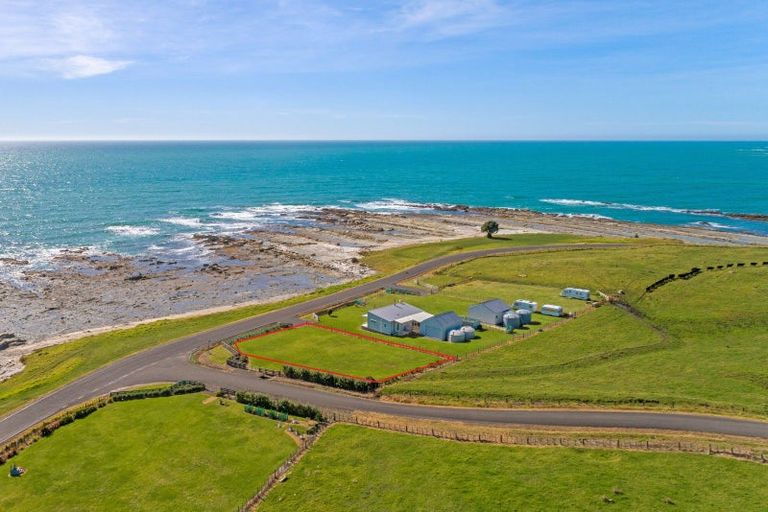 Photo of property in 934 Mahia East Coast Road, Mahia, 4198