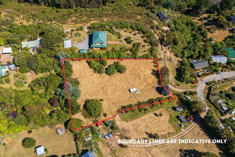 Photo of property in 33 Te Papau Crescent, Diamond Harbour, 8972