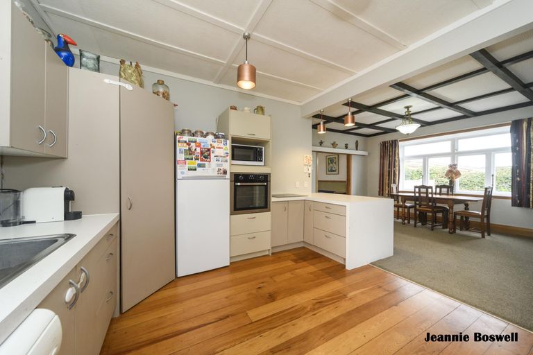 Photo of property in 31 Rata Street, Roslyn, Palmerston North, 4414