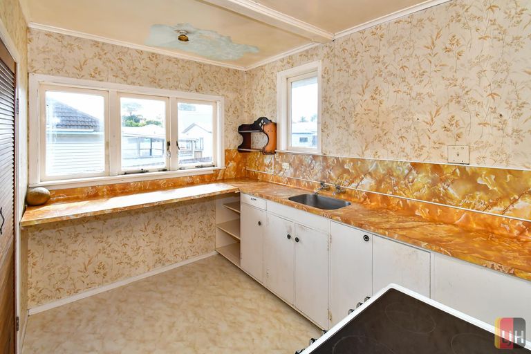 Photo of property in 118 Mahia Road, Manurewa, Auckland, 2102